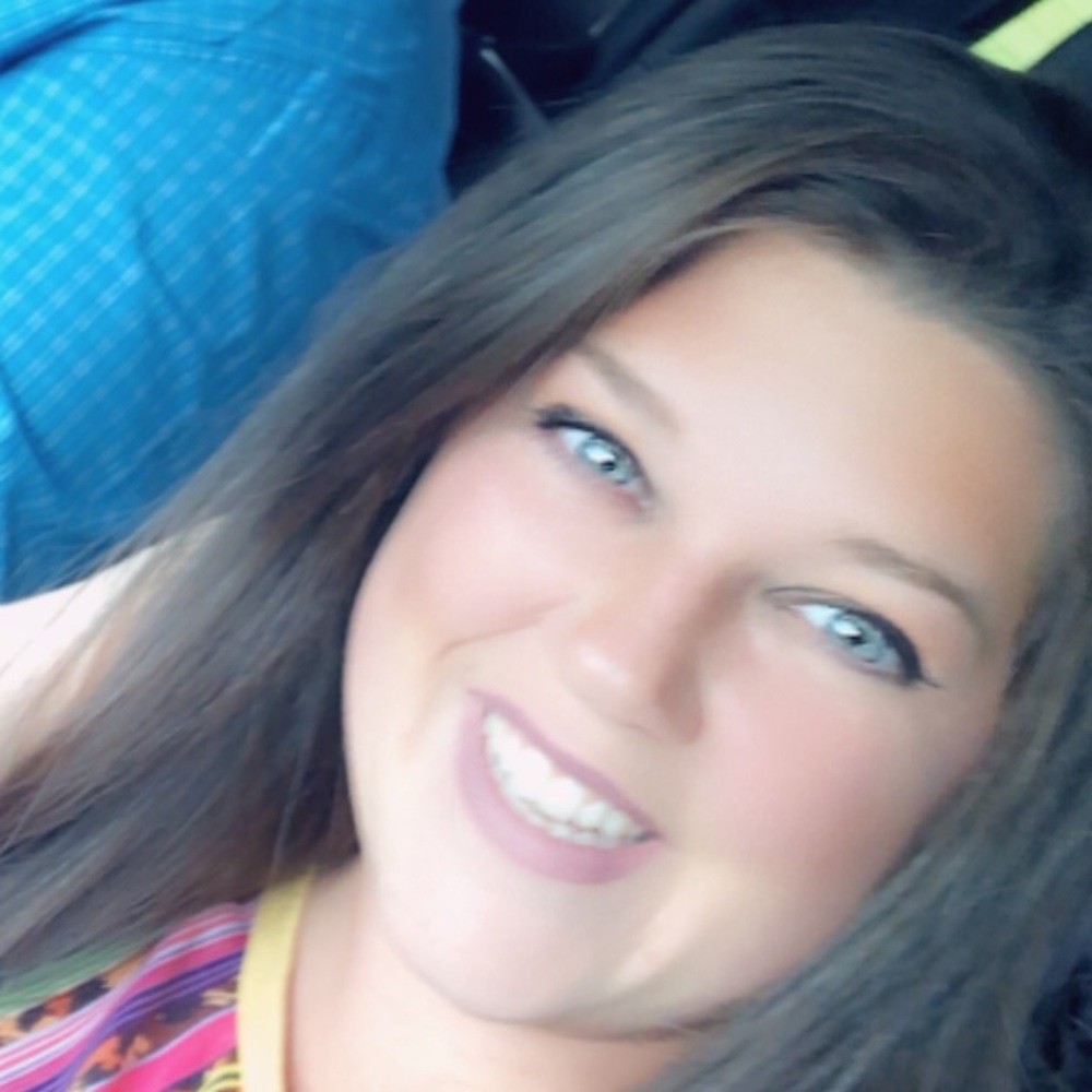 Meet your Posher, Christina